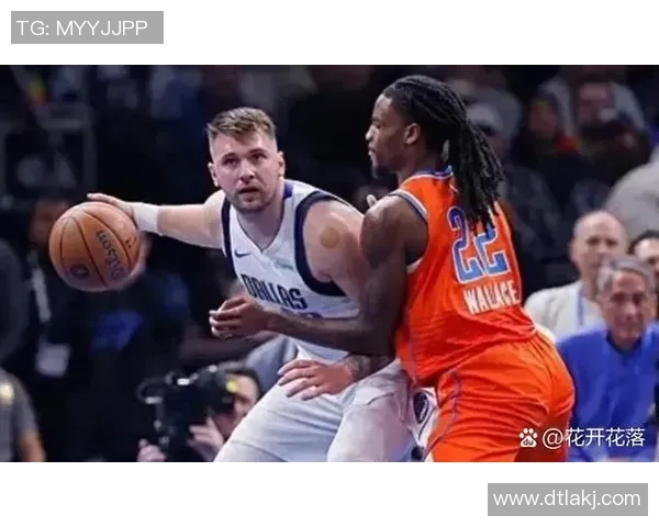 湖人队与雷霆队激战正酣谁能在这场对决中笑到最后